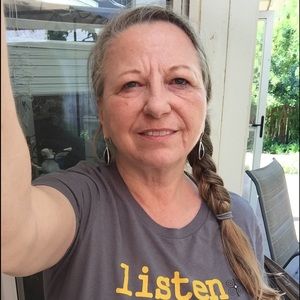 Meet your Posher, Mechelle